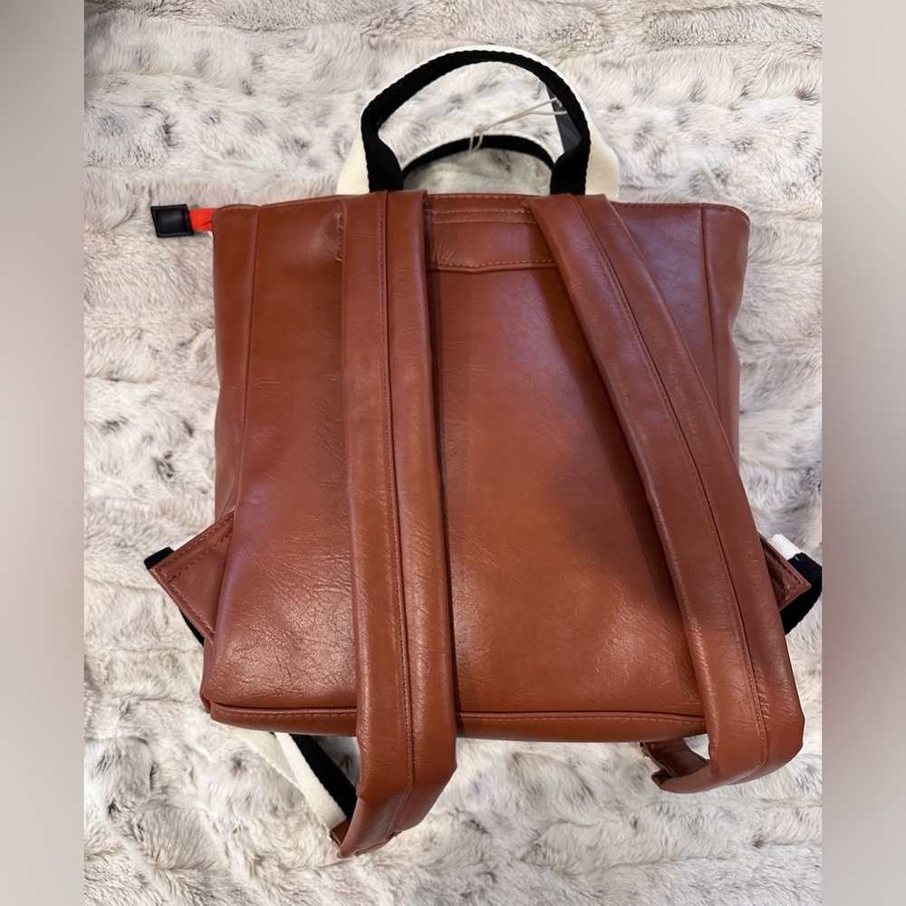 Universal Thread Brown Backpack With Modern Design - image 7